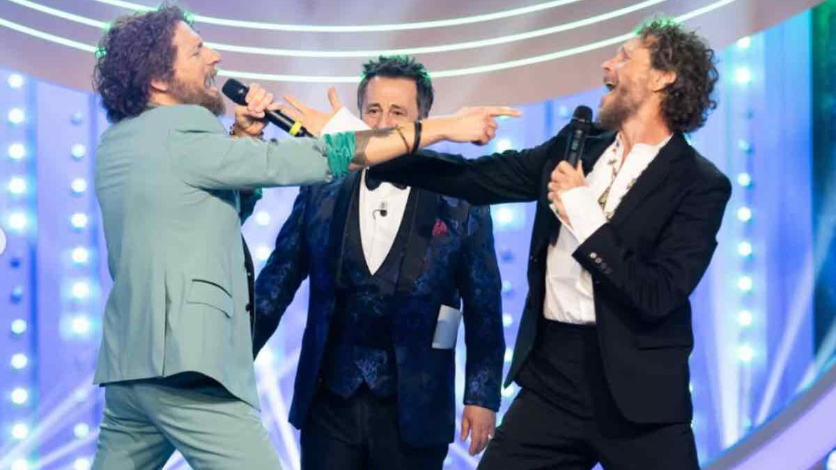 Tutti contro il GialappaShow: la polemica sulle “imitazioni rubate” è inutile nell’epoca social. I motivi di un dissenso pieno di retorica