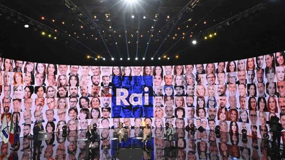 Palinsesti Rai 2026-2027, si cambia: arrivederci Napoli, nuova location per la presentazione