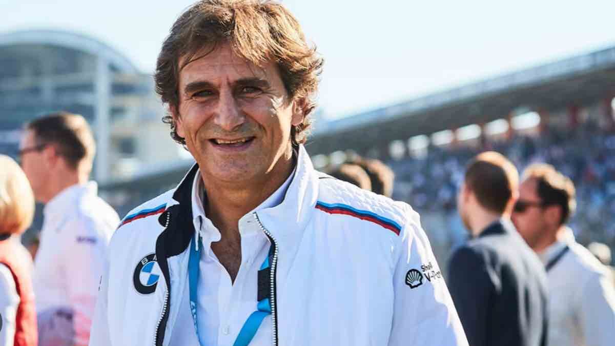 Alex Zanardi, i funerali a Padova: quali vip hanno salutato il campione per l’ultima volta