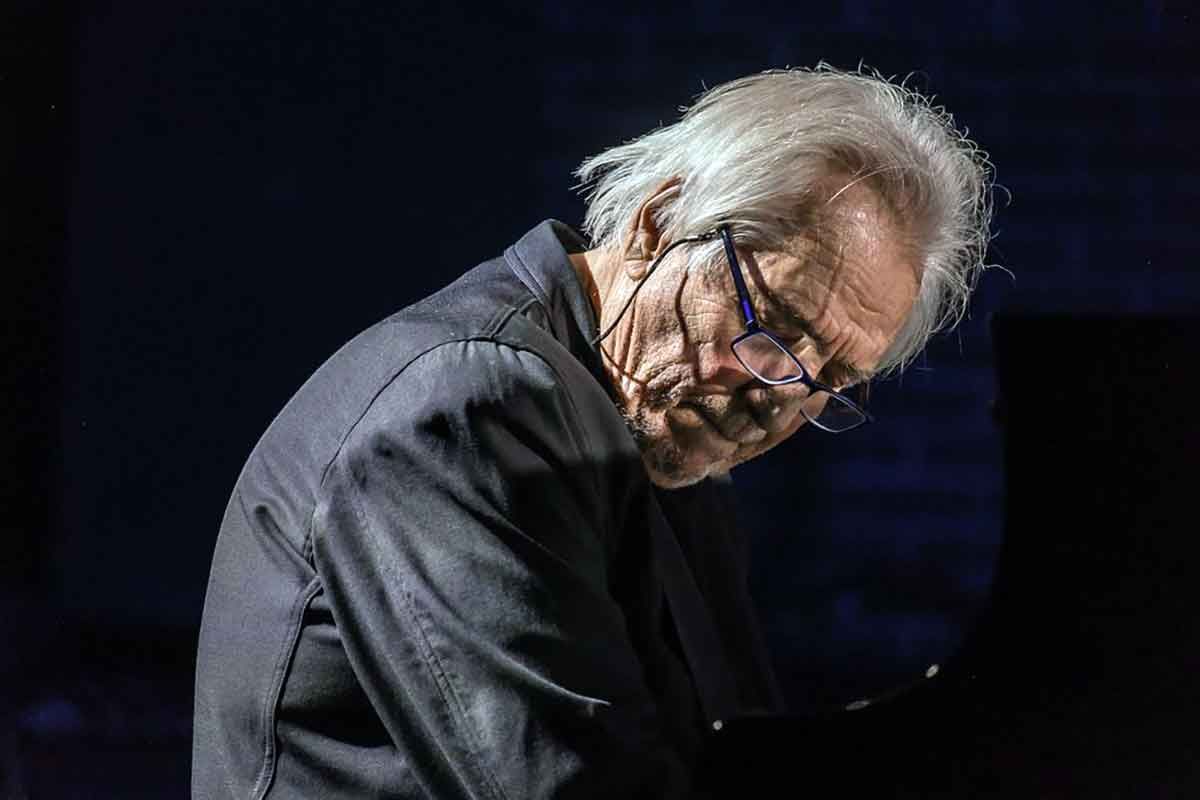 Enrico Intra