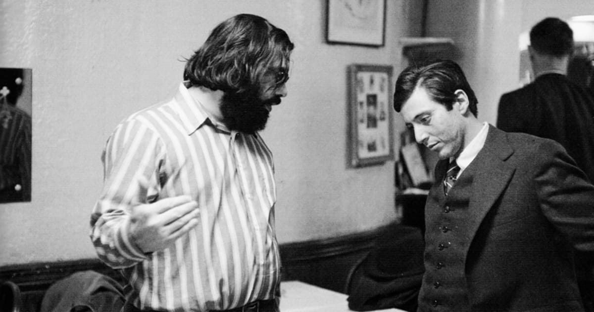 Francis Ford Coppola ritratto durante la regia de Il Padrino