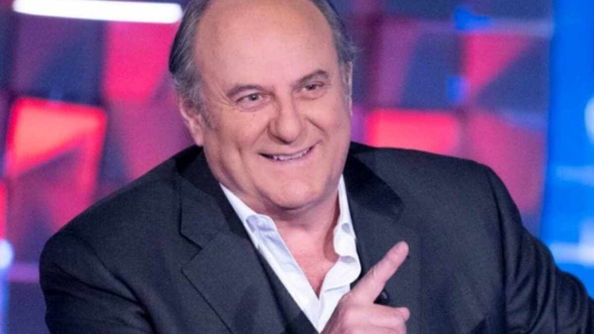 Gerry Scotti, nozze in gran segreto: ha sposato la storica compagna Gabriella