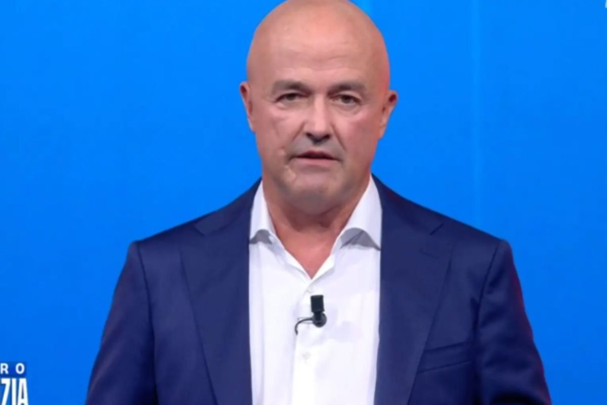 Mediaset, cambio programmazione Dentro La Notizia: a che ora va in onda oggi Nuzzi