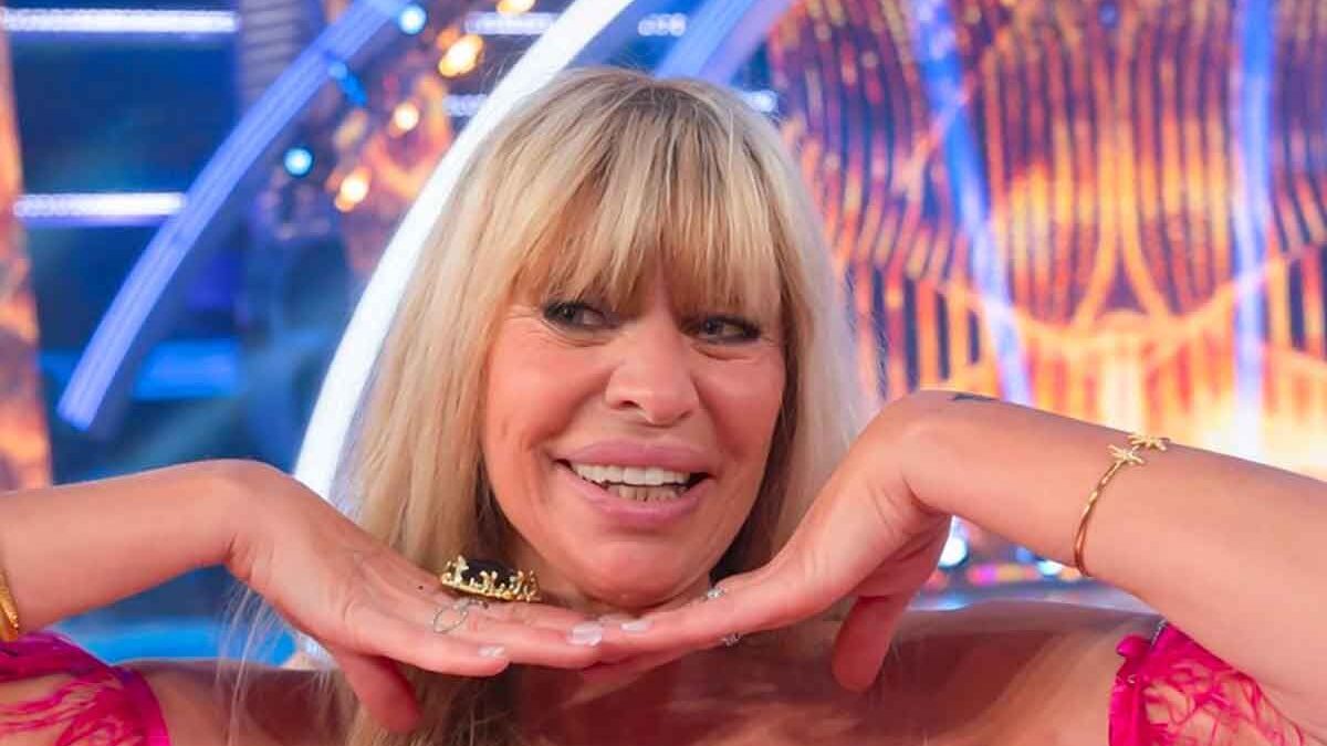 Grande Fratello Vip, la finale: vince Alessandra Mussolini con il 56%, Antonella Elia seconda, Todaro terzo | Un format resuscitato