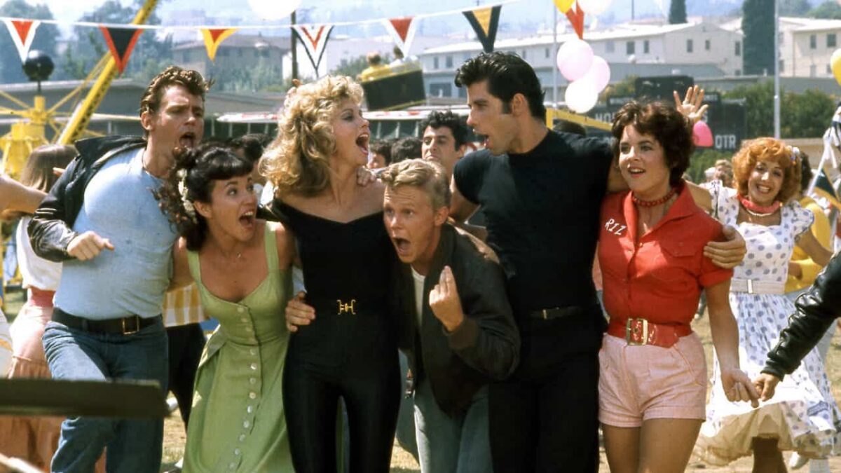 “Ambiente tossico”: cosa succedeva veramente sul set di Grease