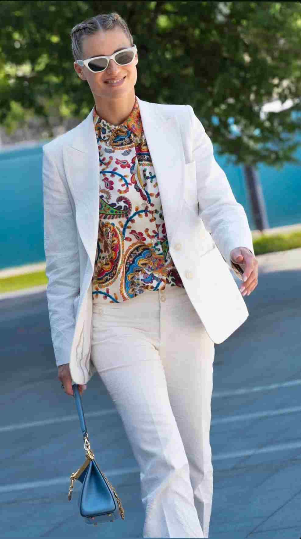 Michelle Hunziker alla cresima della figlia Celeste
