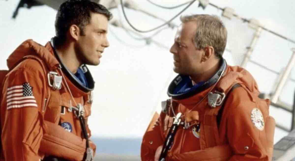 Michael Bay regista di Armageddon e Pearl Harbor torna con un nuovo film a tema bellico