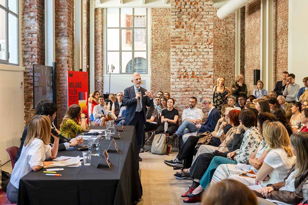 Milano Film Festival 2026: Julian Schnabel ospite d’onore, Claudio Santamaria direttore artistico | Il programma completo