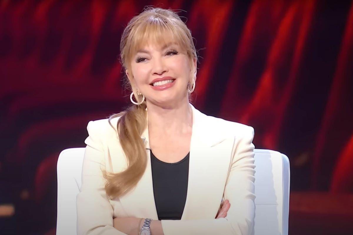 Milly Carlucci diventa nonna: chi è il genero principe, la figlia Angelica, il matrimonio da sogno