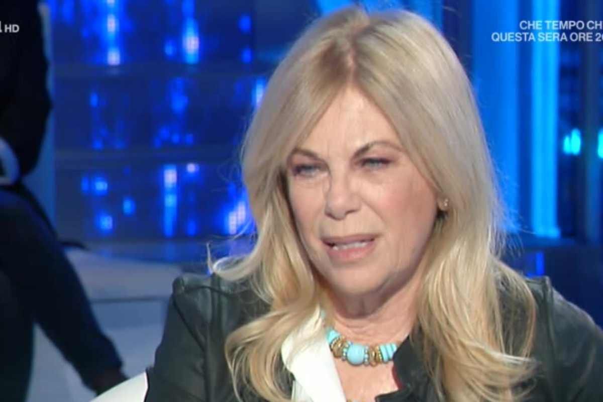 rita dalla chiesa durante un'intervista Rai