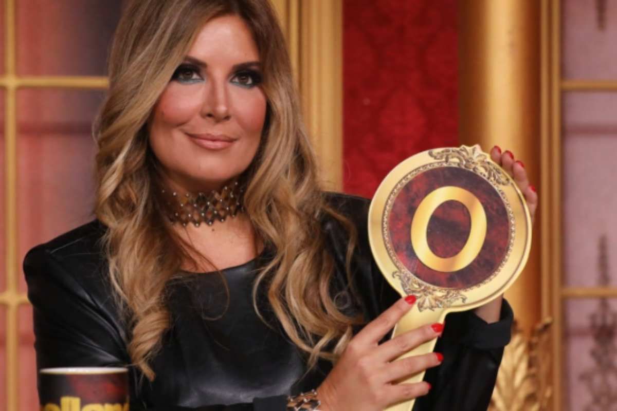 “La Lucarelli lascia Ballando con le Stelle”. Allarme per Milly Carlucci (e scatta il toto nome per la sostituzione)