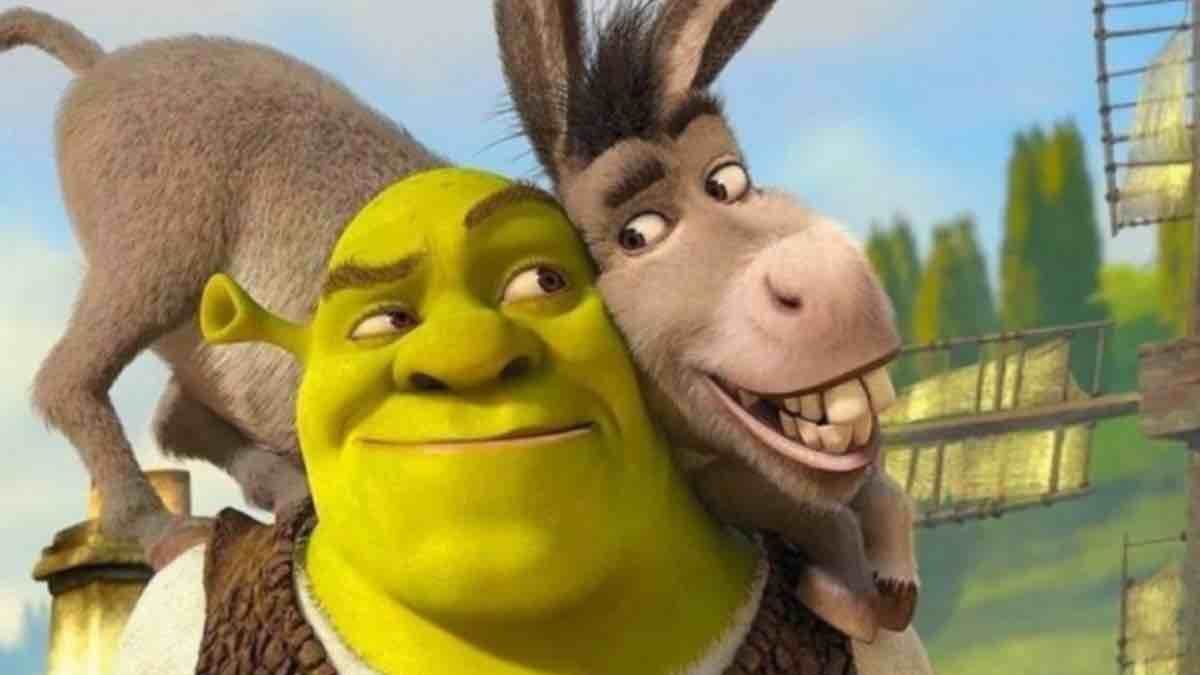 Shrek tra passato, presente e futuro: l’orco più famoso del cinema torna protagonista in sala, trattative in corso con DreamWorks