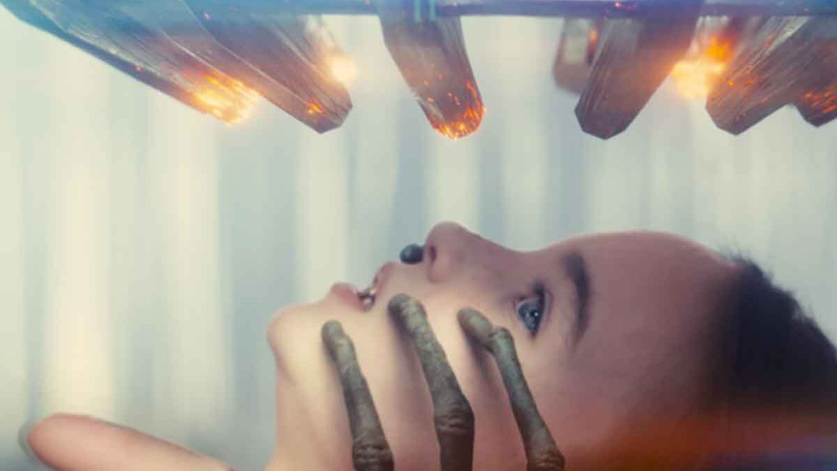 Disclosure Day di Spielberg in sala dal 10 giugno: con Emily Blunt, Josh O’Connor e Colin Firth | IL TRAILER