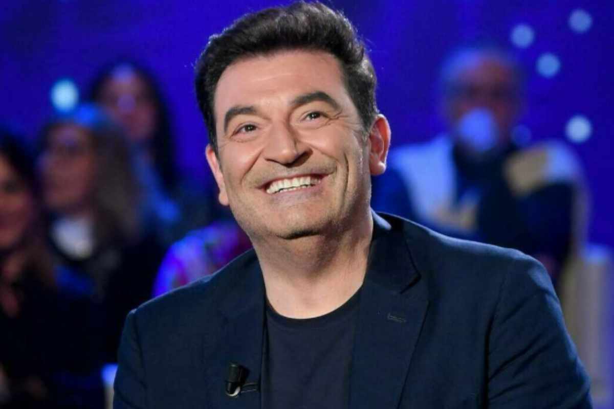 Max Giusti al timone del ritorno di “The Wall” nel preserale di Canale 5: ecco quando