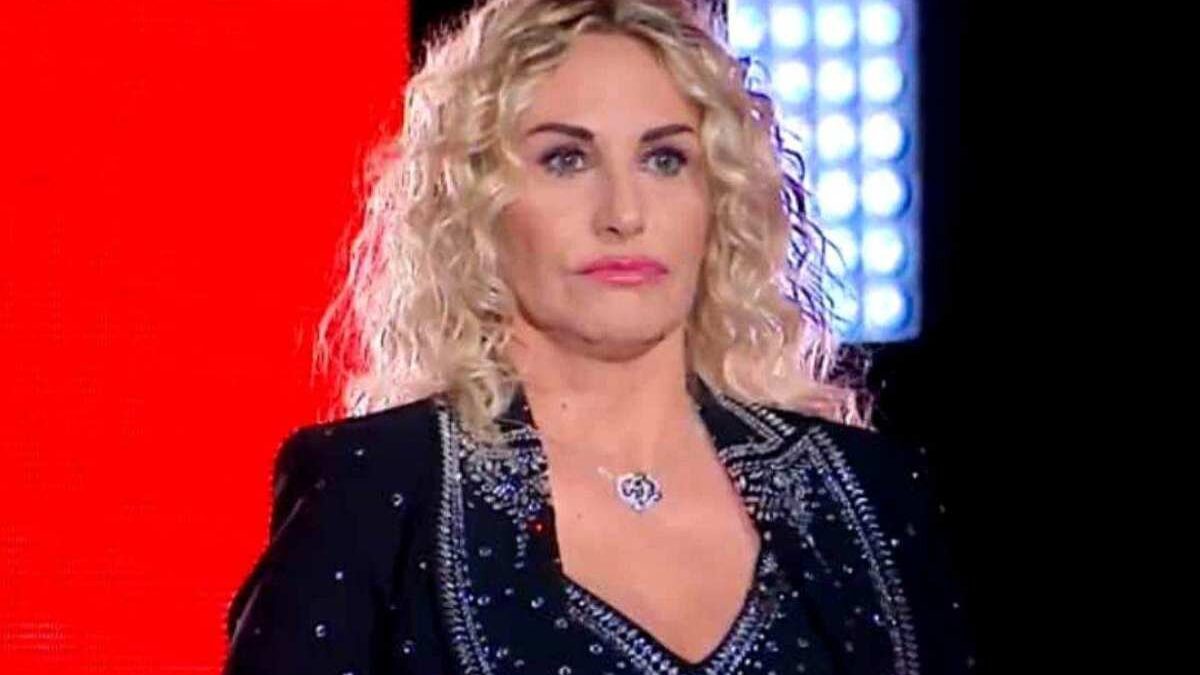 Lutto a “È sempre mezzogiorno”: addio a Dimitri Tollini, storico braccio destro di Antonella Clerici