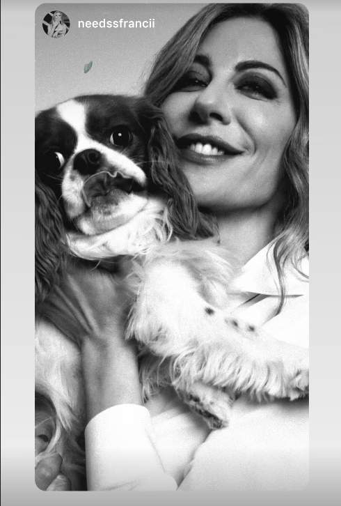 Francesca Fagnani e il suo cane bice