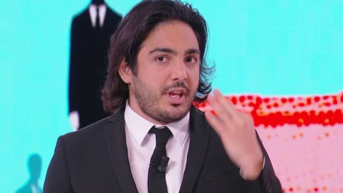 Max Angioni, addio a Le Iene: in trattativa con una nuova rete