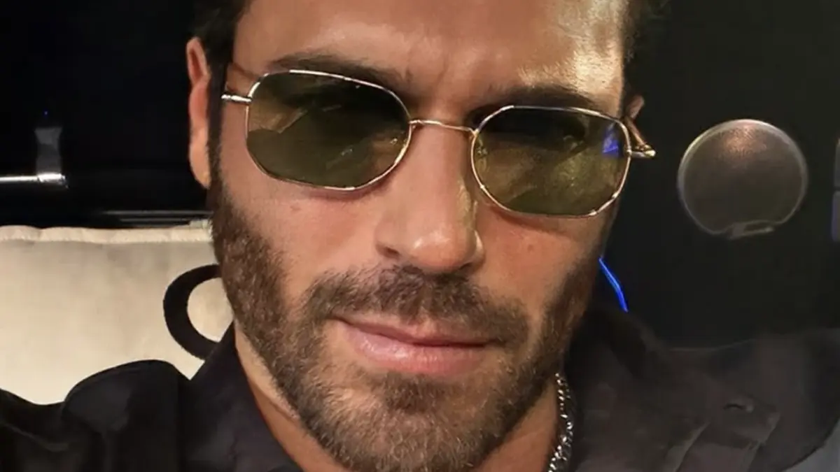 Can Yaman delusione d'amore