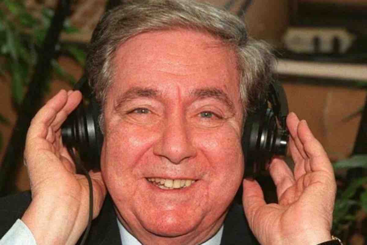 Corrado Mantoni, la voce gentile dell’Italia liberata: dalla fine della guerra ai “dilettanti allo sbaraglio” del piccolo schermo