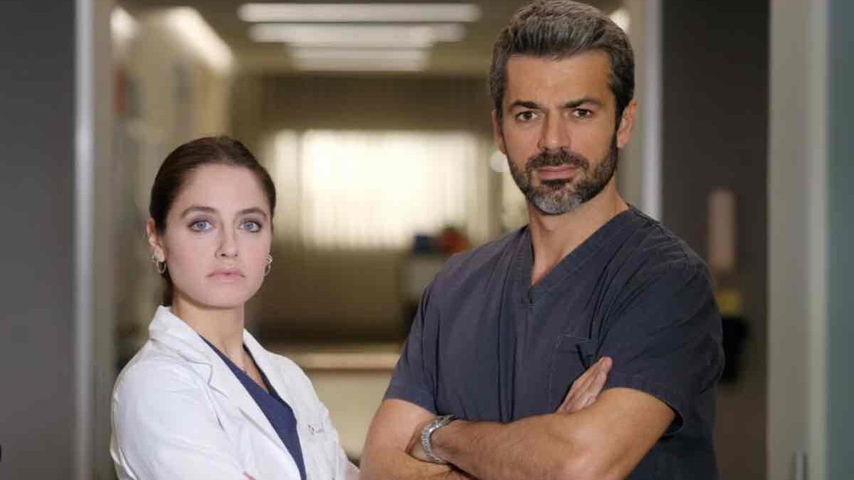 Doc, Rai Fiction chiarisce: “Luca Argentero lascerà la serie in modo graduale, la quinta stagione è in fase di scrittura”