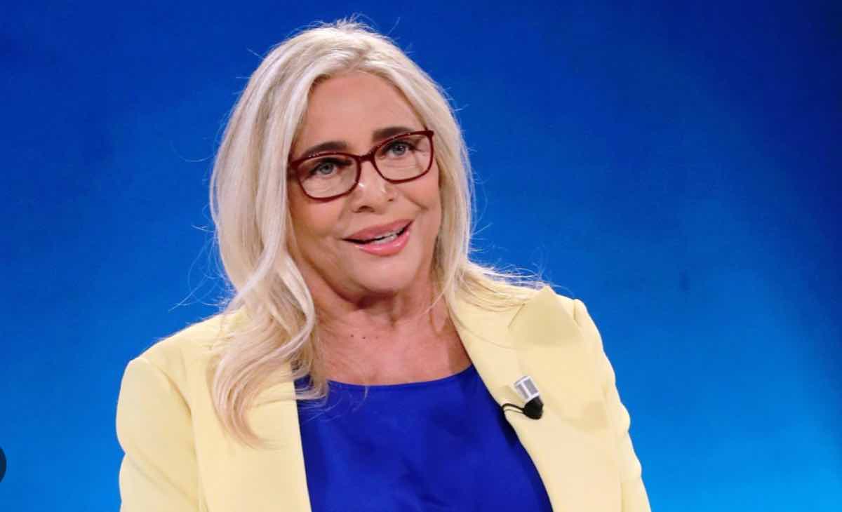 Mara Venier e la Domenica televisiva: due opposti che si attraggono ancora