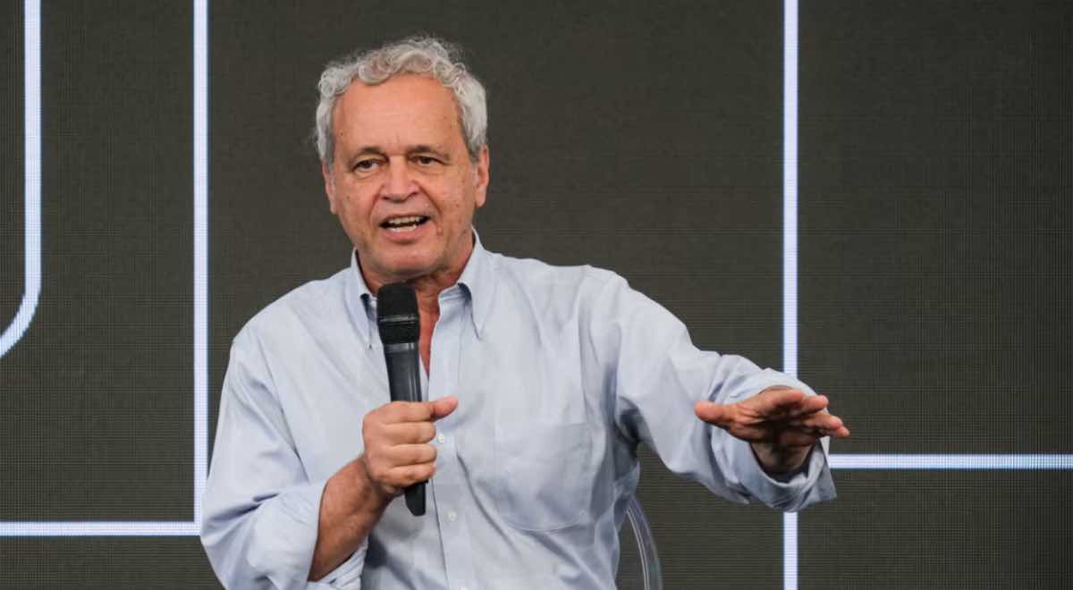 Enrico Mentana e La7 proseguono le trattative