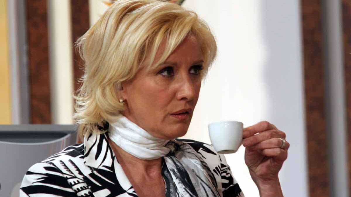 Fiorenza Marchegiani e quel riscatto artistico nella fiction italiana: un simbolo televisivo lontano dai pregiudizi