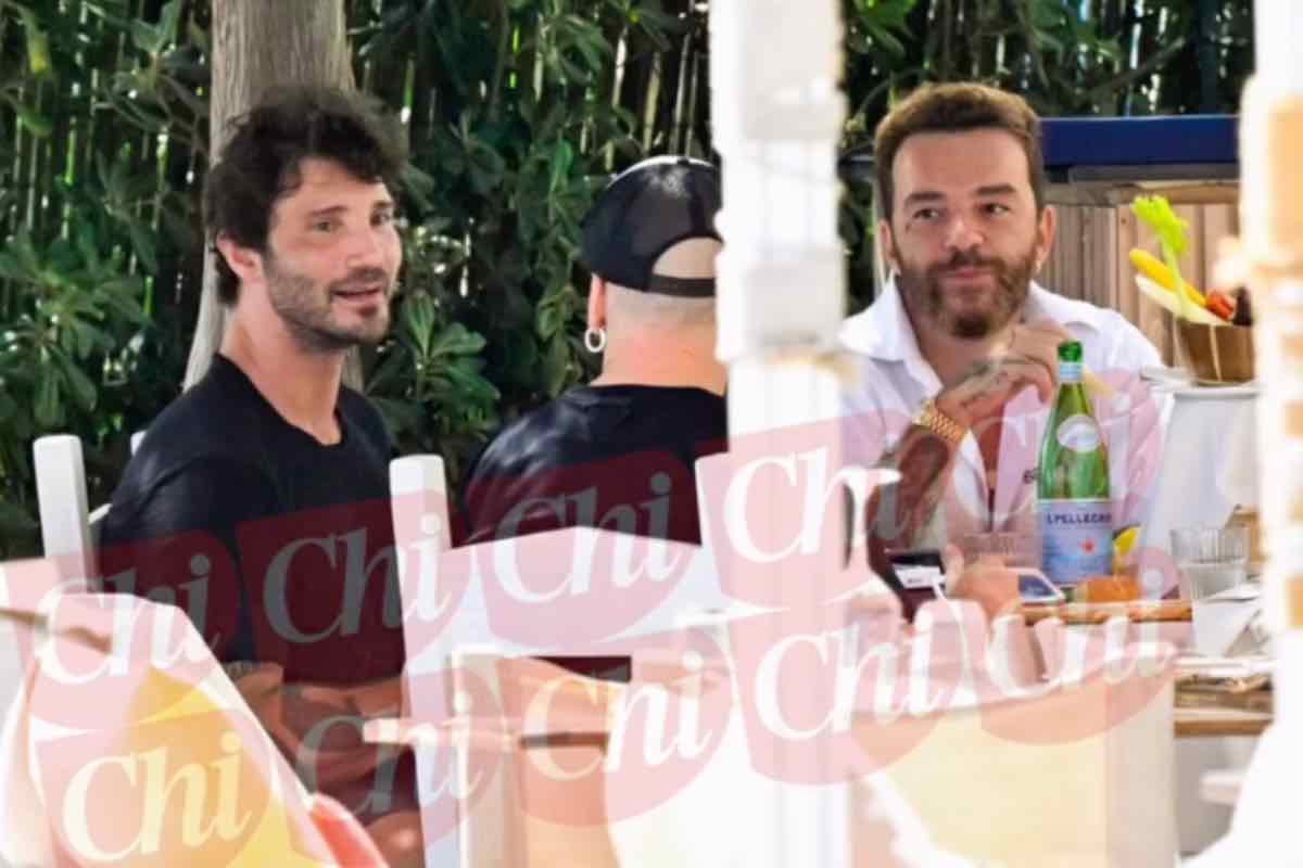 Salmo e Stefano De Martino a pranzo in Gallura