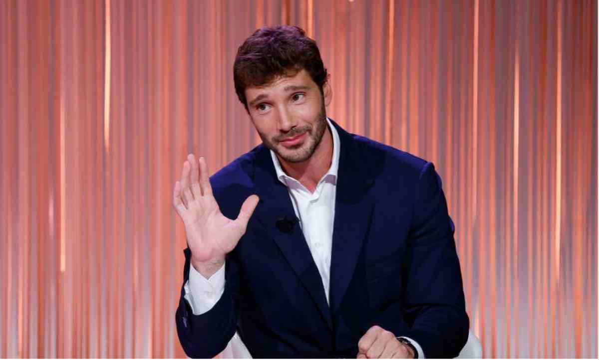 Sanremo 2027 Stefano De Martino lavora alla prossima edizione della kermesse