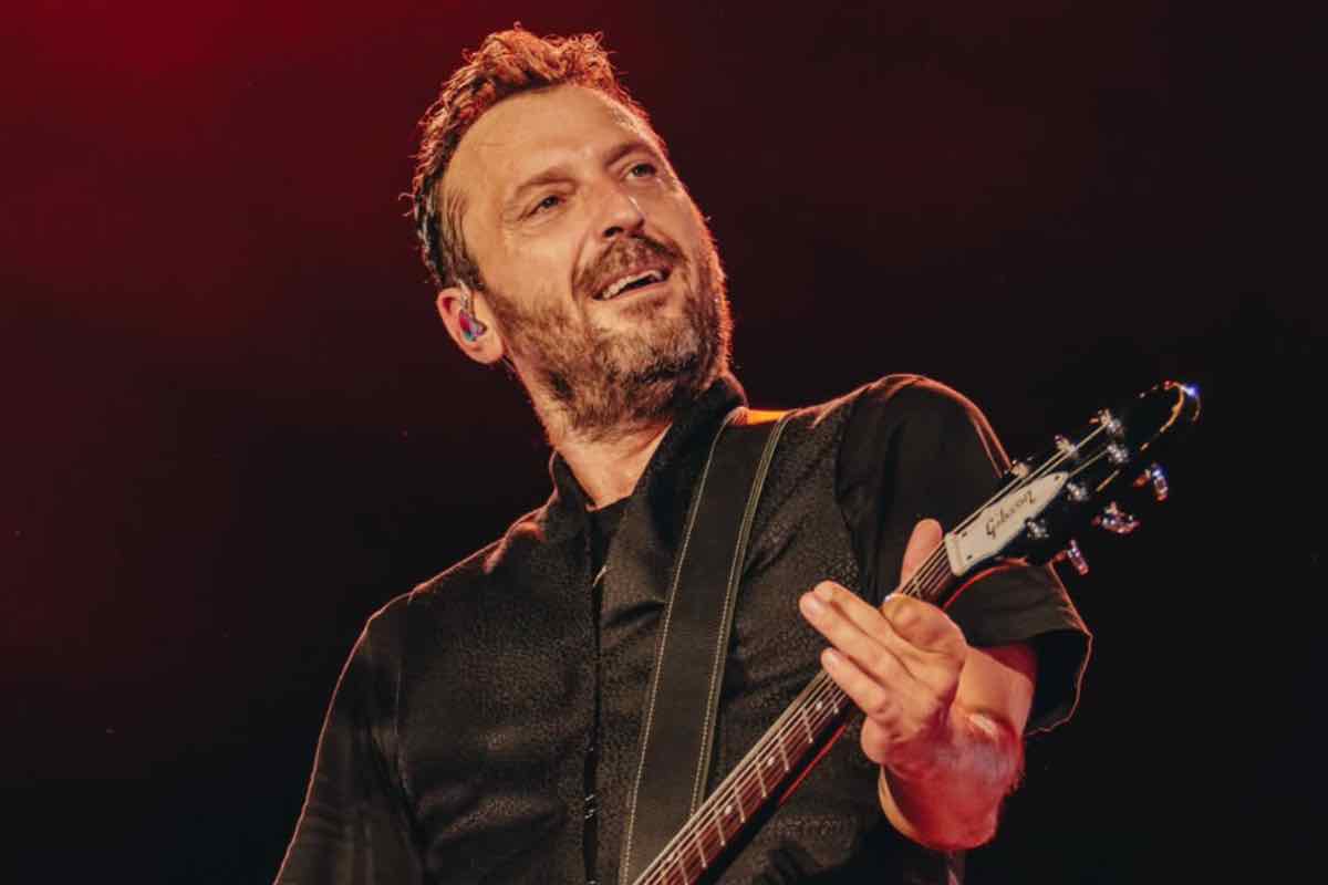 Da Cremonini a Clementino, la musica “fa le veci” del Varietà: gli eventi live sono i nuovi show televisivi