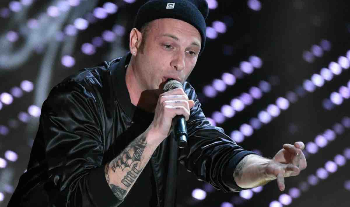 Clementino protagonista della prima serata di Raiuno